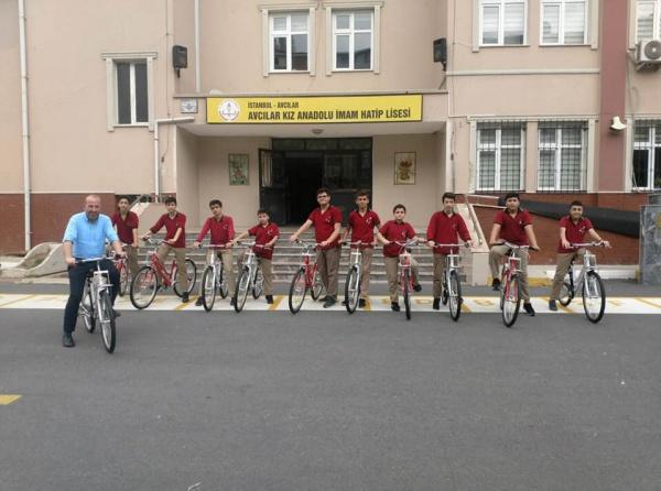 Okulumuzda Bisiklet Kulübü Kurduk...